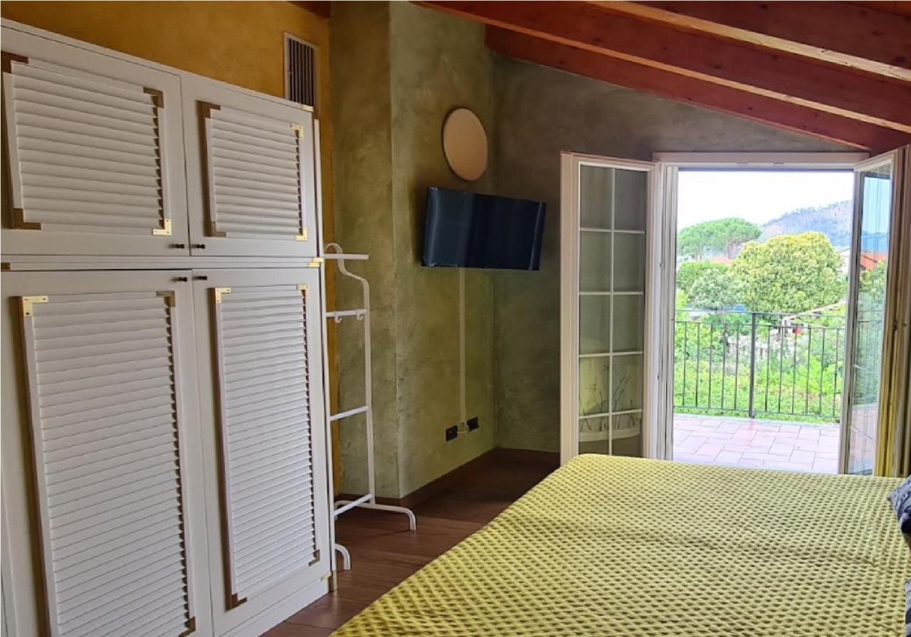La Terrazza Sui Limoni - Suite Degli Ospiti - Mare, Escursioni A Piedi O Bike, Falesie Per Arrampicate Cisano sul Neva Esterno foto